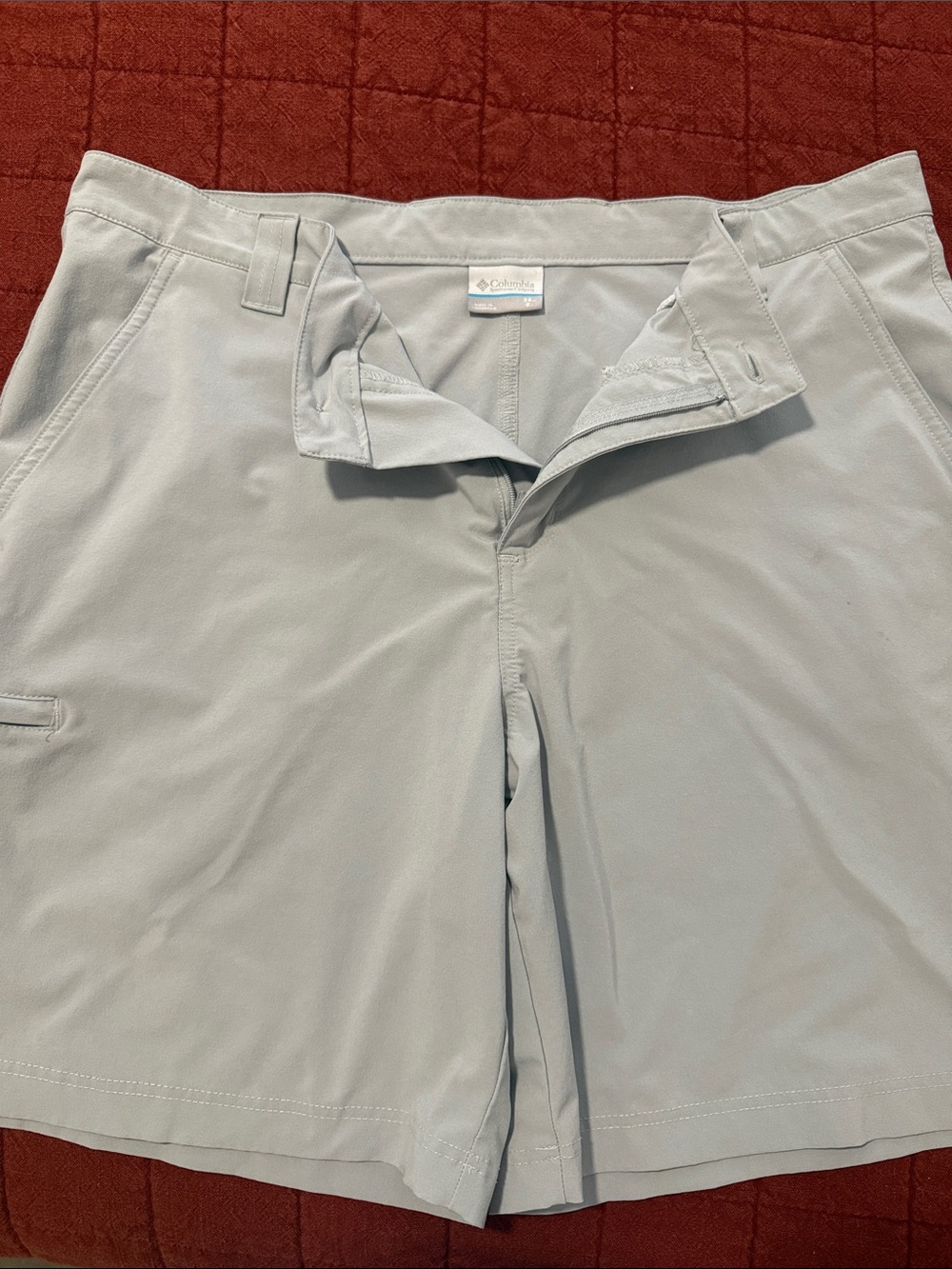 Columbia Men’s Light Gray Outdoor Hybrid Shorts - Picture 1 of 6